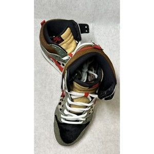 Size 11.5 - Nike SB Dunk High Walk The Dog 2019